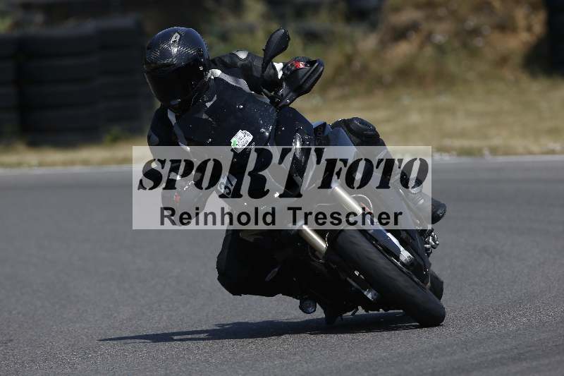 Archiv-2023/28 05.06.2023 Moto Club Anneau du Rhin/blanc-novice/37